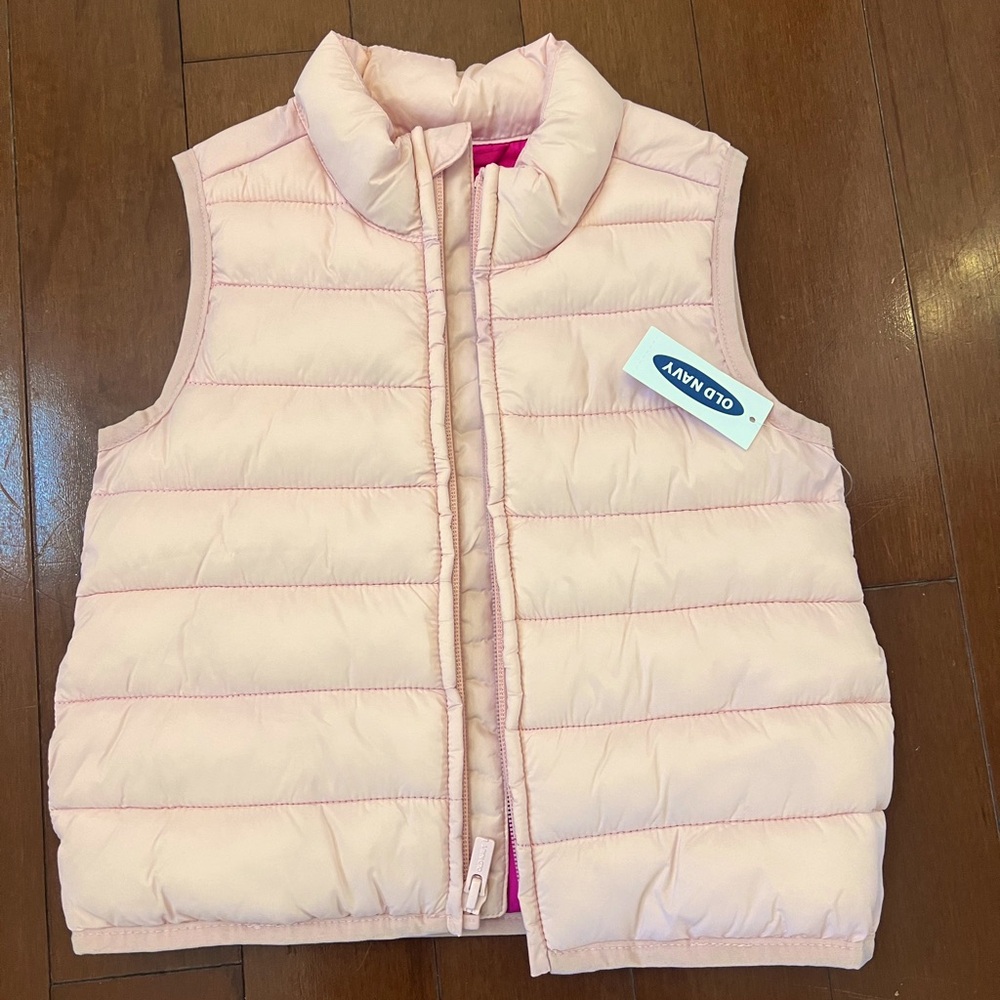 Old Navy Pink Toddler Vest 2T.  New with tags